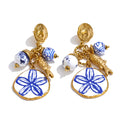 Flower beaded earrings in gold-plated stainless steel.
