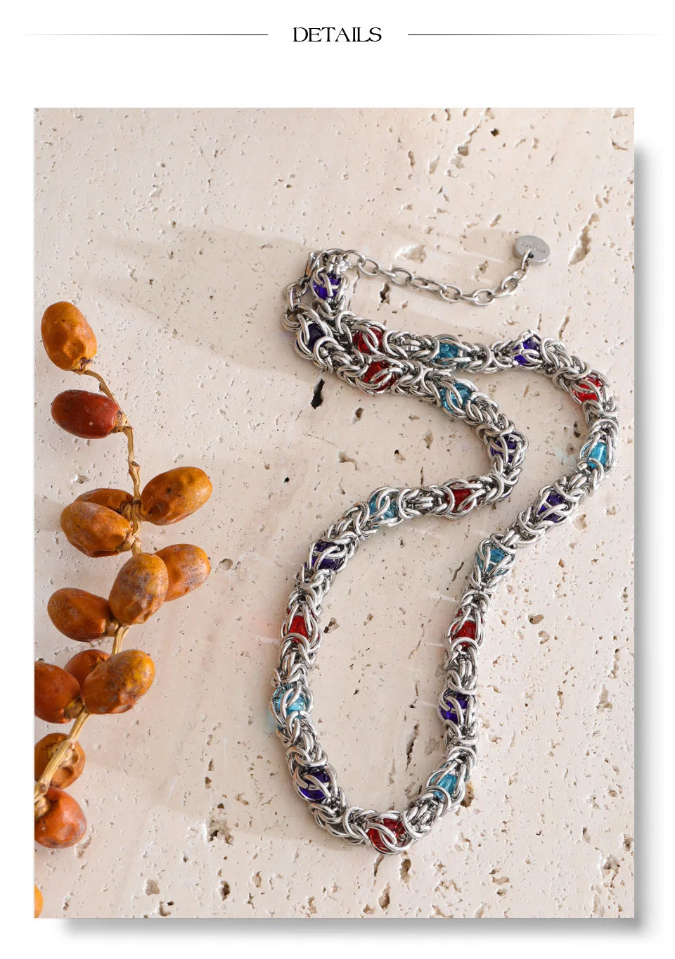 Glass natural stone multi-color necklace in gold-plated stainless steel with natural stone.