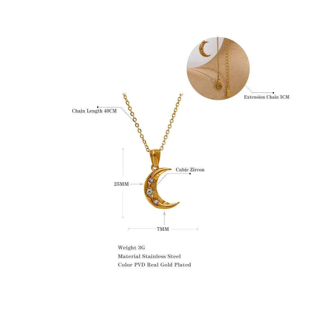 Cubic zirconia moon necklace in gold-plated stainless steel with cubic zirconia.