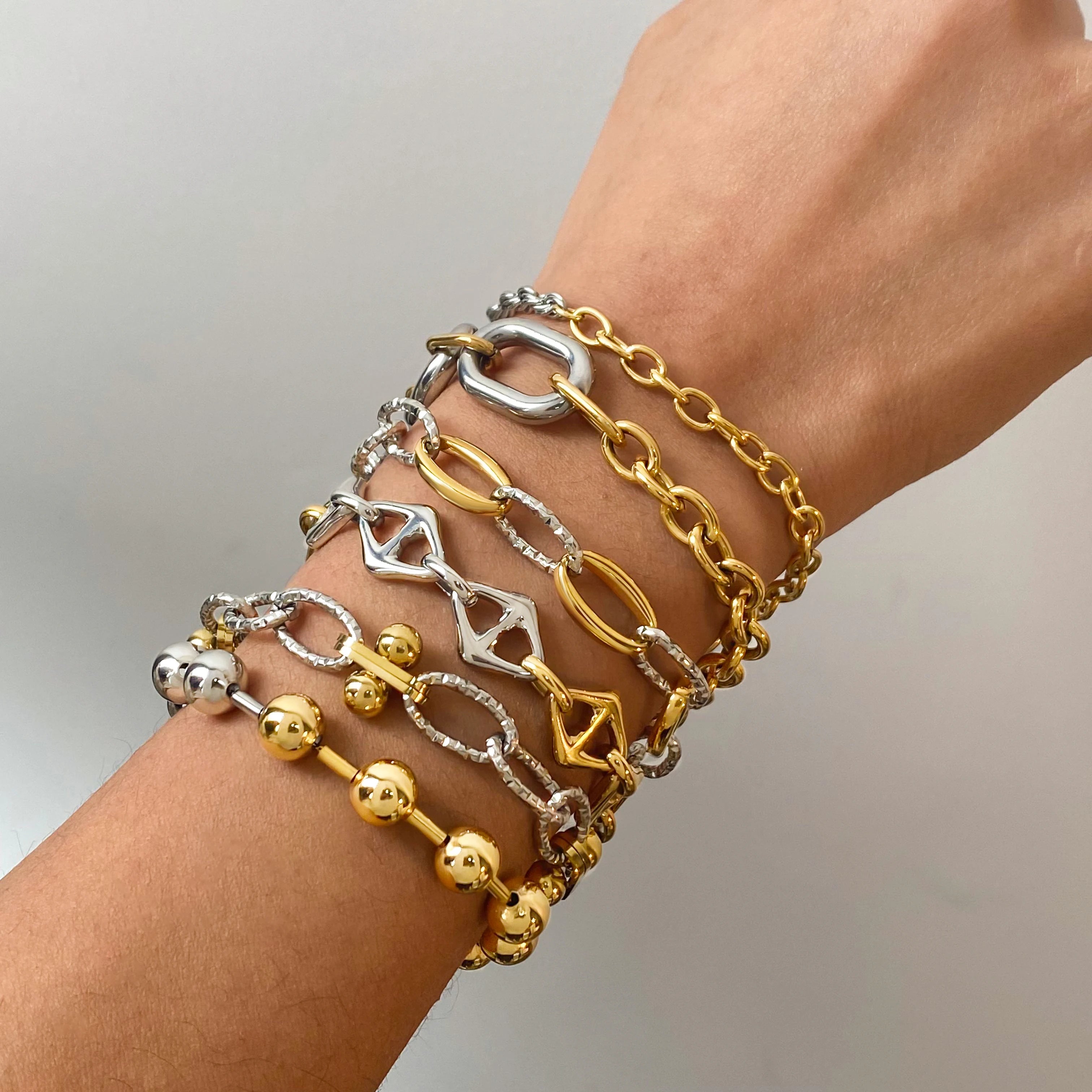 Twisted Chain Bracelet — Stainless Steel · PS352
