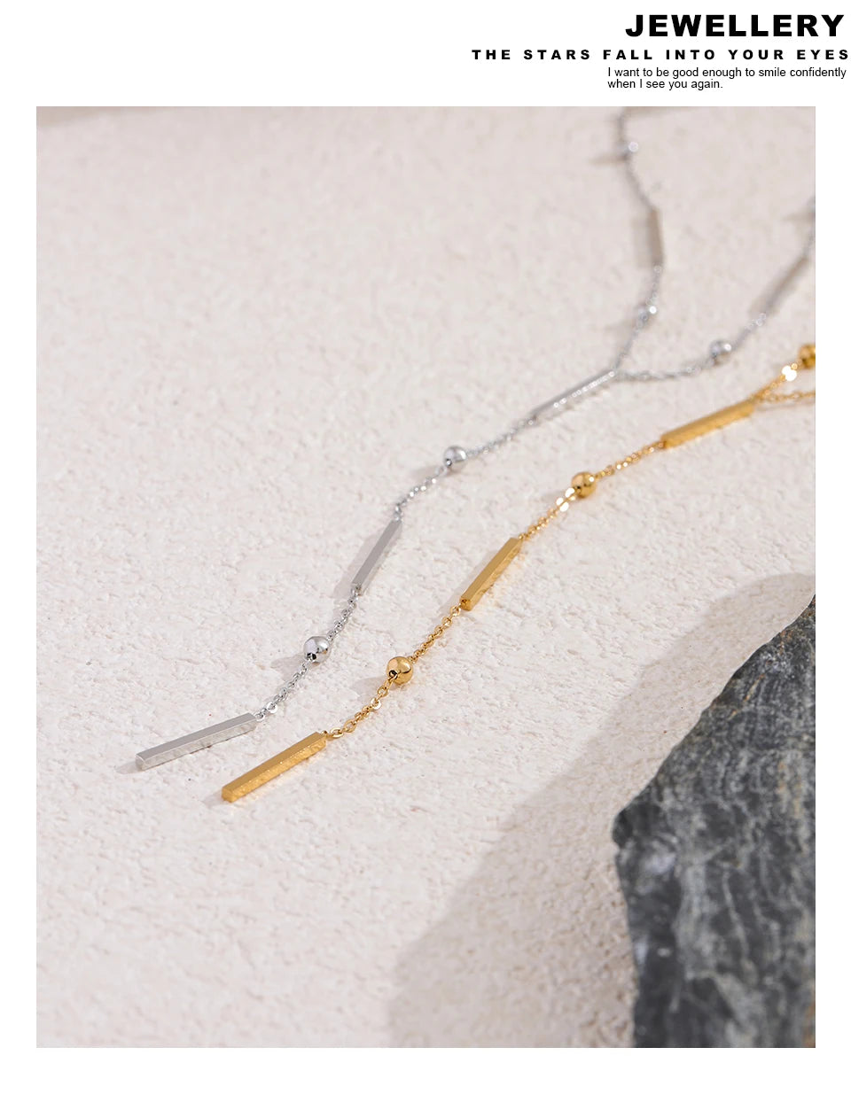 Geometric chain necklace in gold-plated 316L stainless steel.