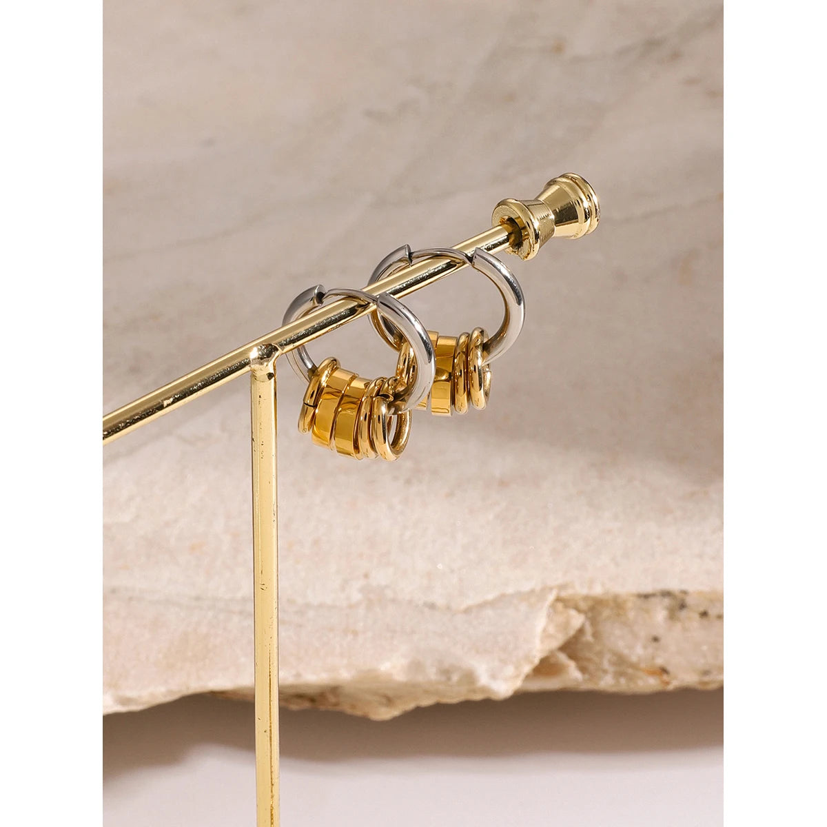 Knot Hoop Earrings — Stainless Steel · PS072