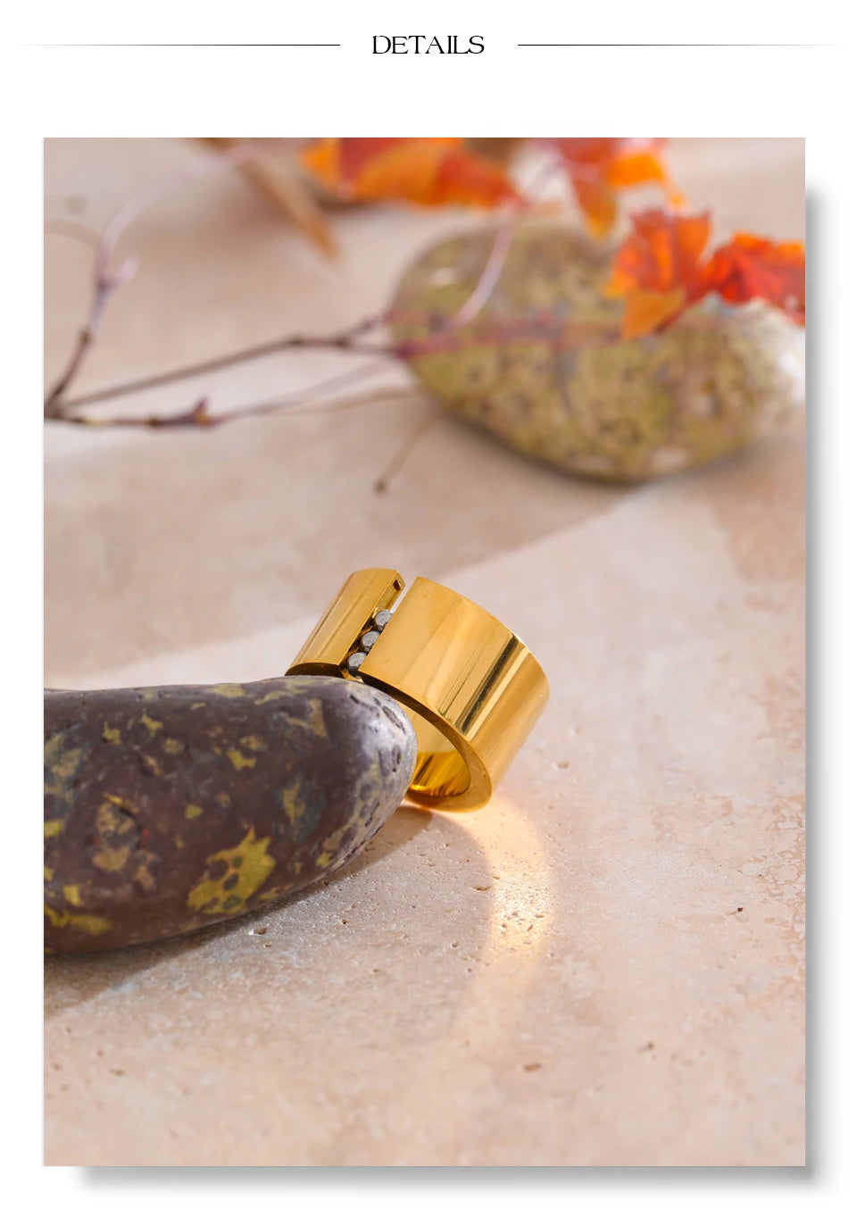 Geometric ring in gold-plated stainless steel.
