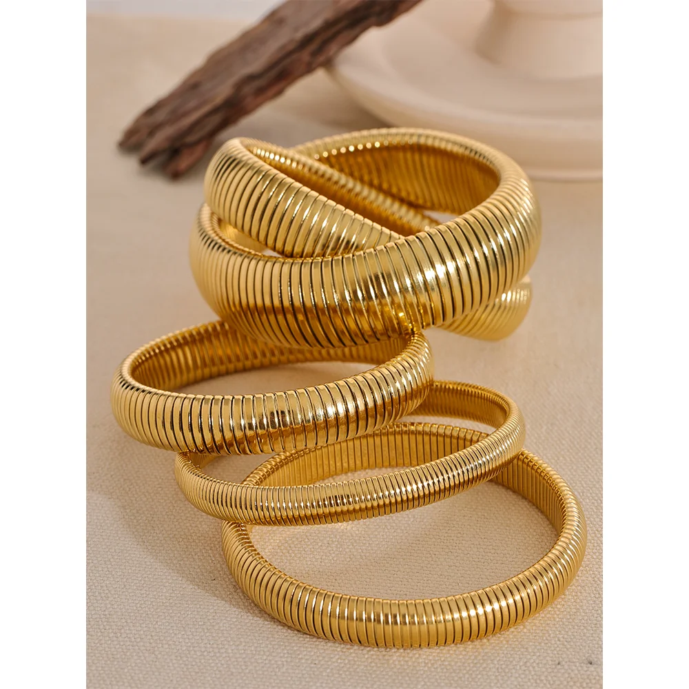 Geometric Bracelet — Gold-Plated Stainless Steel · PS1968