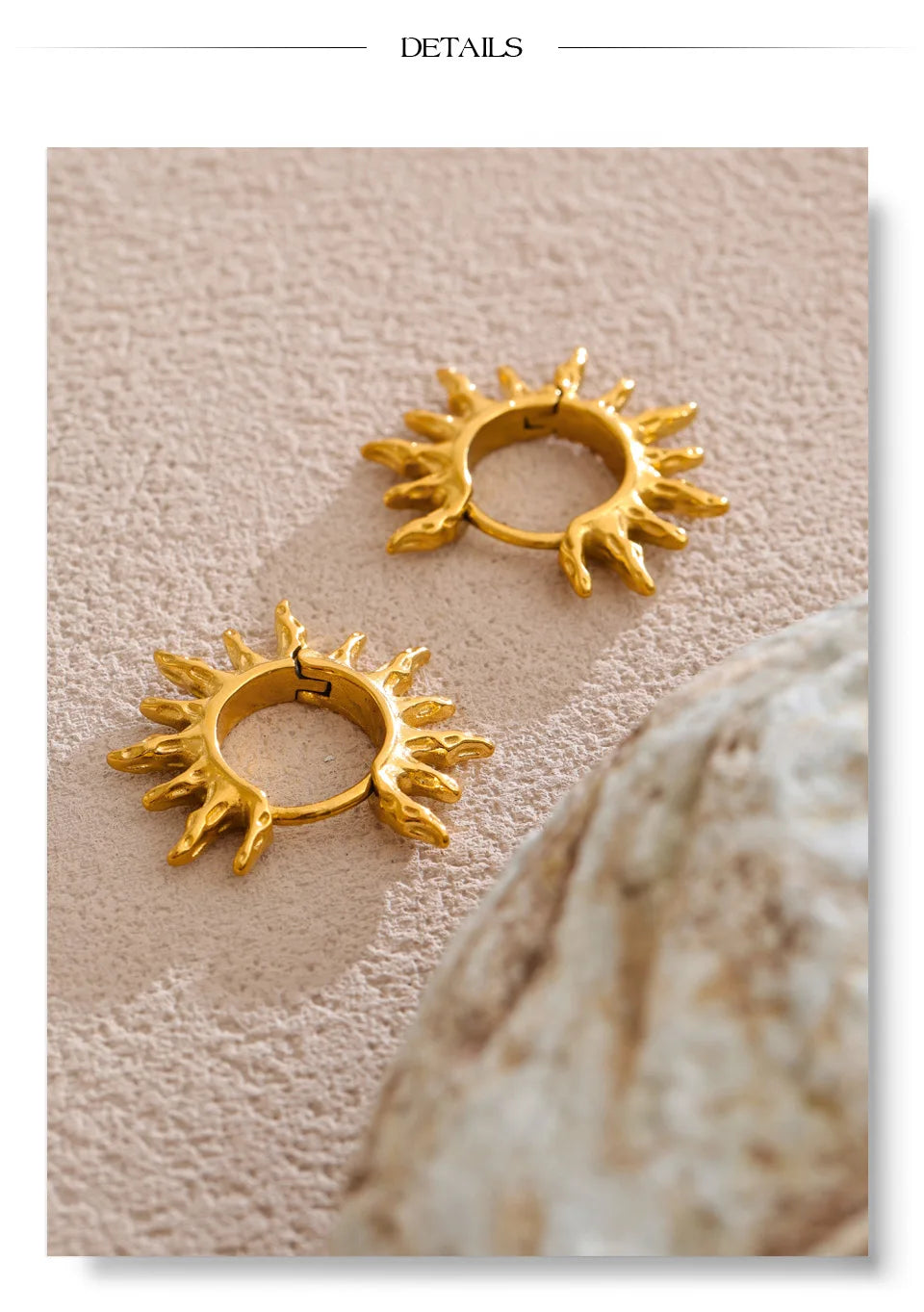 Star sun hammered earrings in gold-plated stainless steel.