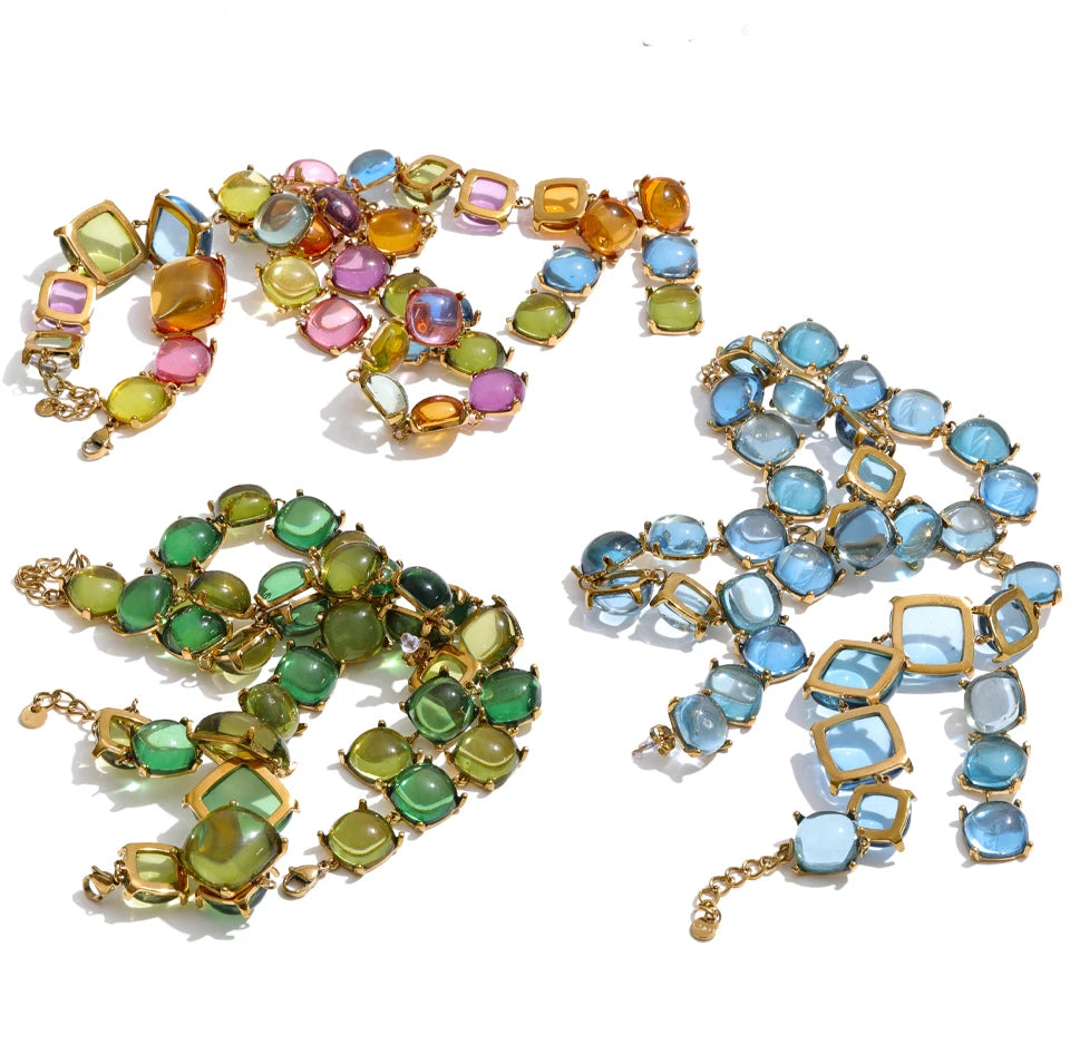 Resin acrylic multi-color earrings in gold-plated stainless steel with resin and acrylic.