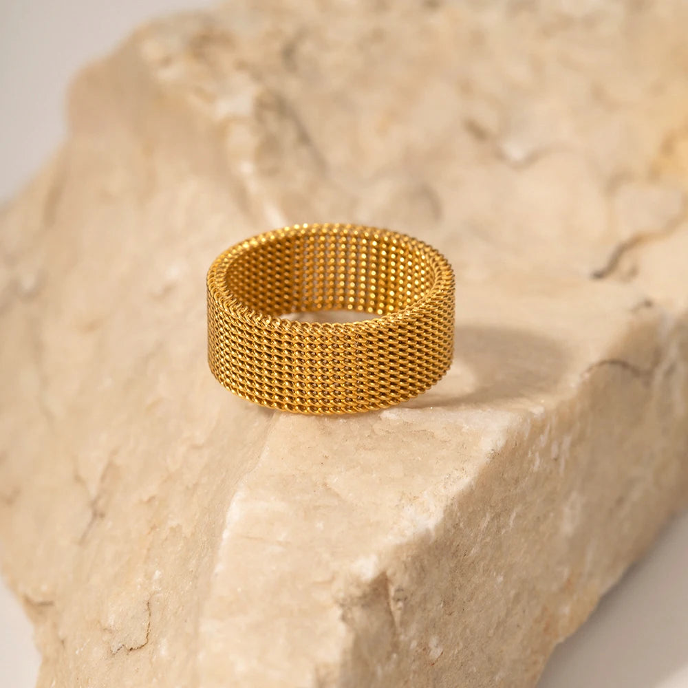 Woven Wide Band Ring — Stainless Steel · PS382