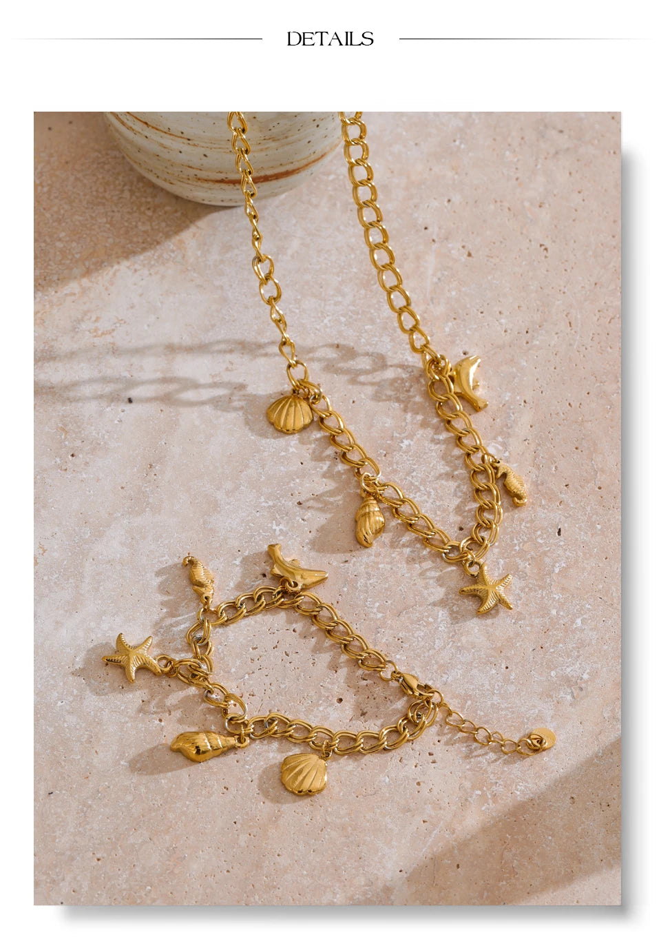Shell star geometric necklace in gold-plated stainless steel with shell.
