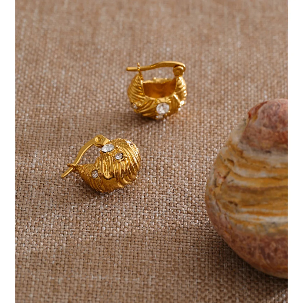 Cubic Zirconia Vintage Geometric Earrings — Gold-Plated Stainless Steel with Cubic Zirconia · PS1207