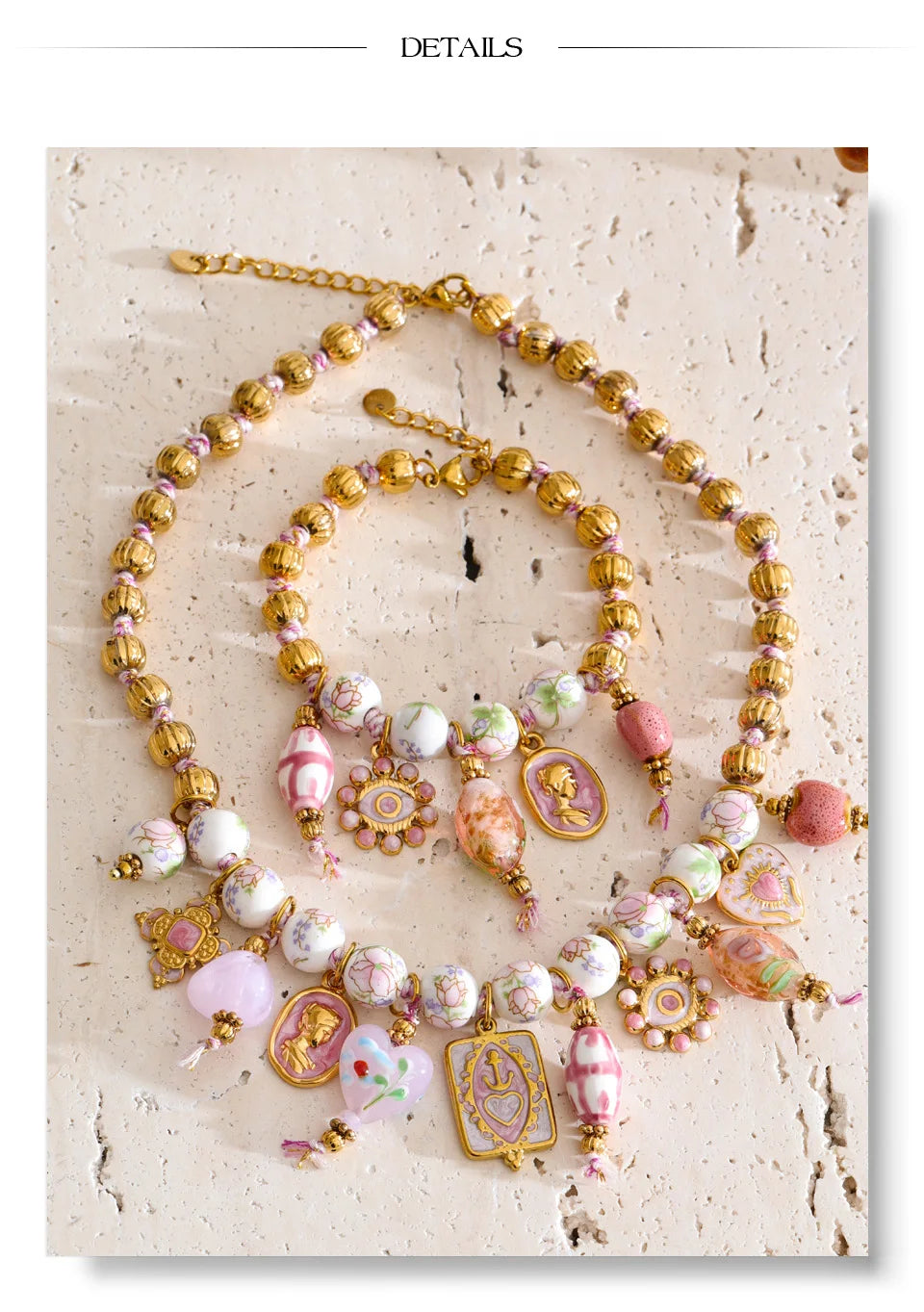 Heart beaded vintage necklace in gold-plated stainless steel.