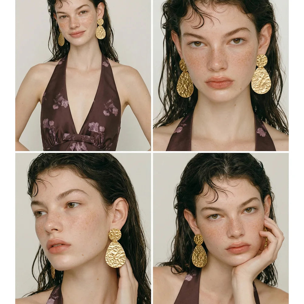 Vintage geometric earrings in gold-plated stainless steel.