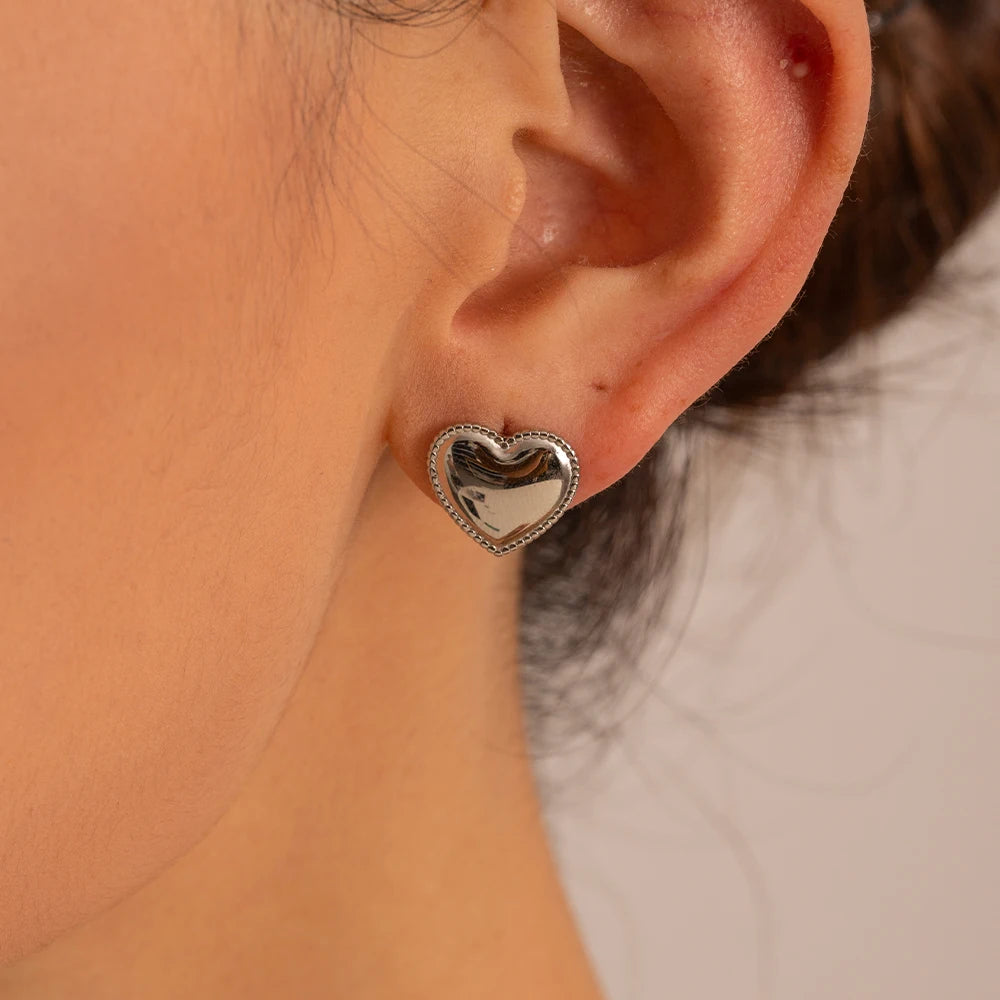 Heart Smooth Earrings — Stainless Steel · PS317