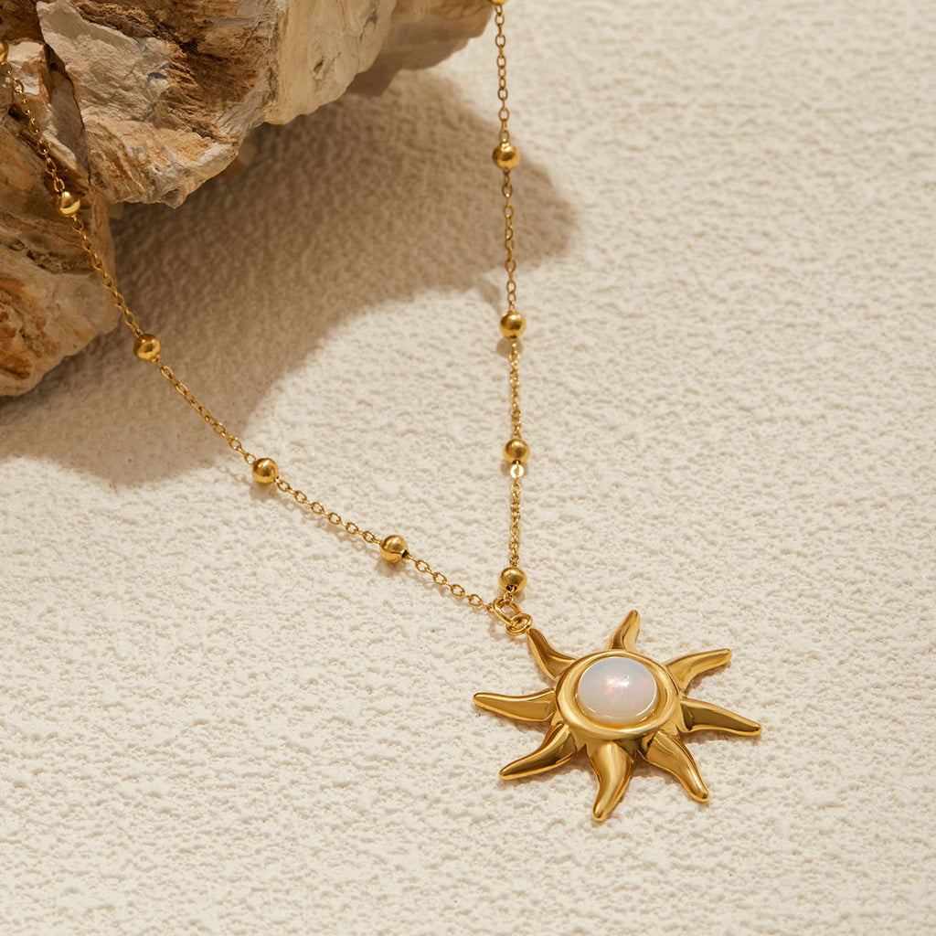 Layered Sun Necklace — Stainless Steel · PS184