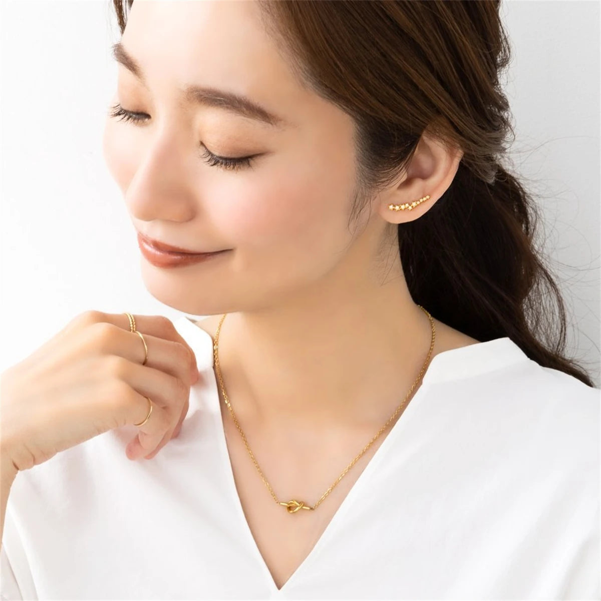 Crowd Lover Knot Heart shaped Pendant Necklace, Women's Titanium Steel Plated 18K Gold Popular Collar Chain