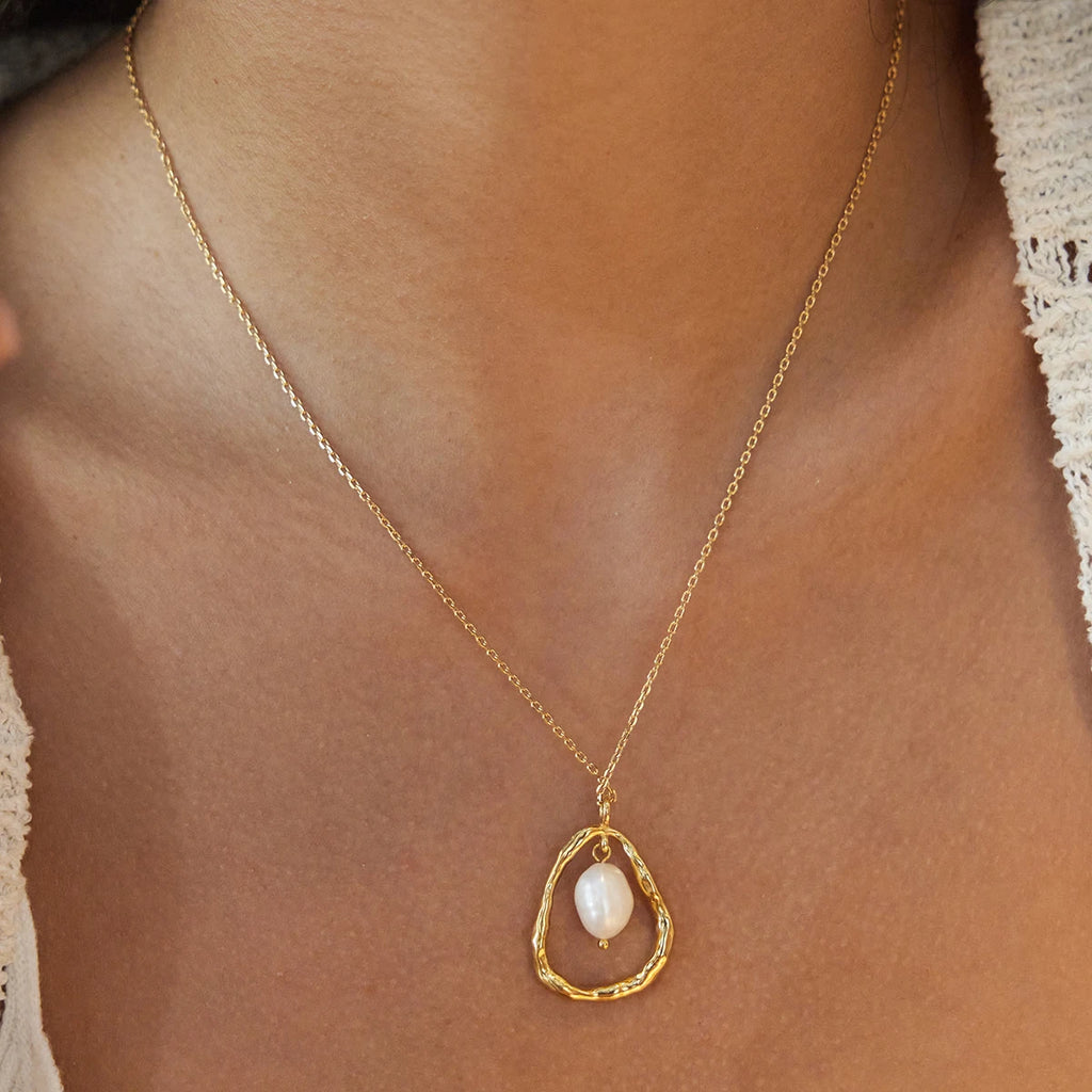 Pearl Teardrop Necklace — Stainless Steel · PS172