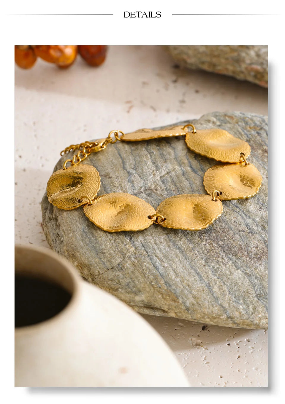 Hammered Geometric Bracelet — Gold-Plated Stainless Steel · PS1343