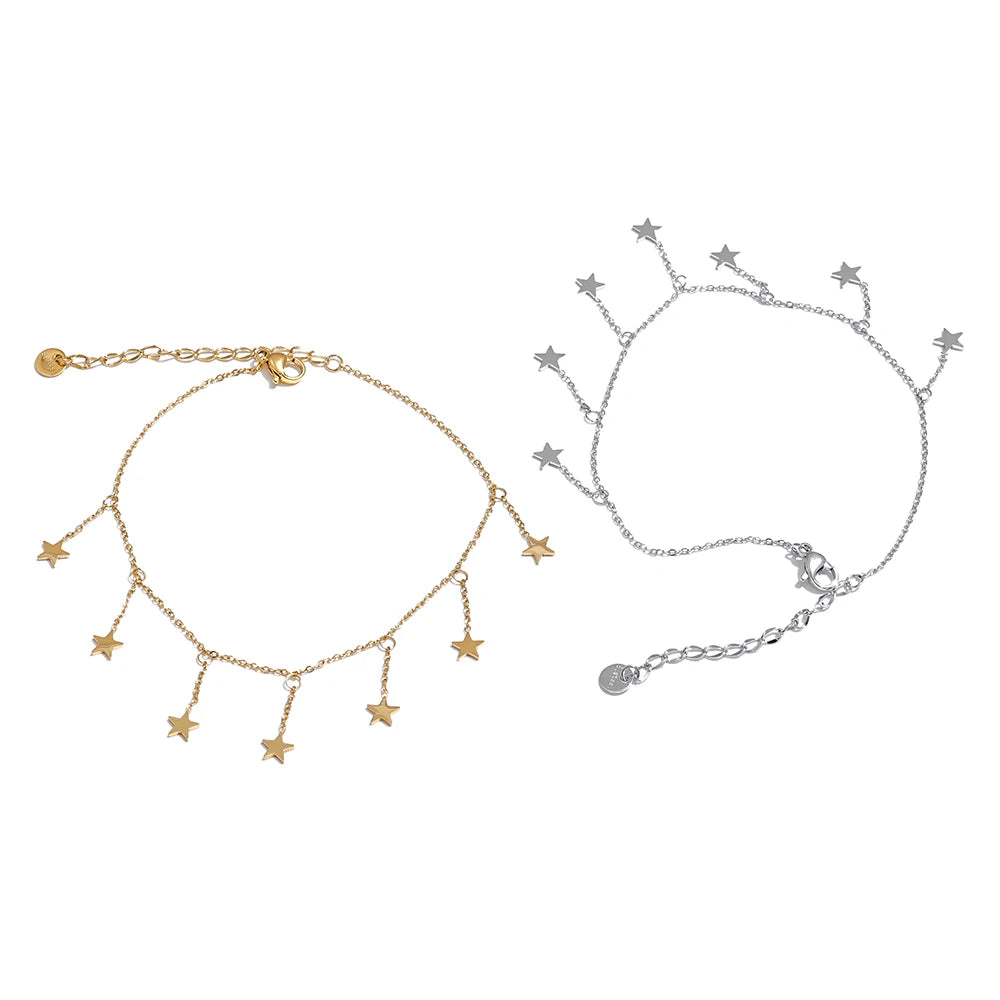 Star chain necklace in gold-plated 316L stainless steel.