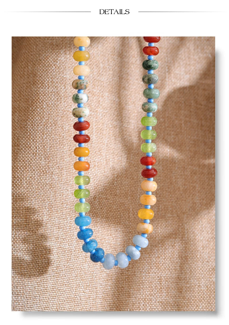 Natural stone beaded geometric necklace in gold-plated stainless steel with natural stone.