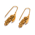 Geometric earrings in gold-plated 316L stainless steel.