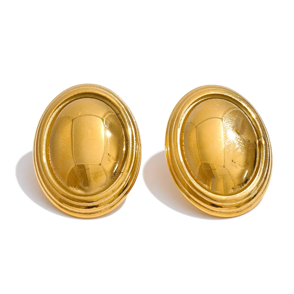 Geometric earrings in gold-plated stainless steel.