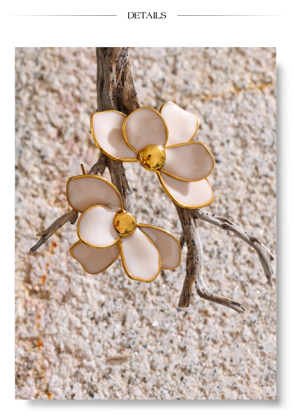 Green enamel flower earrings in gold-plated stainless steel with enamel.