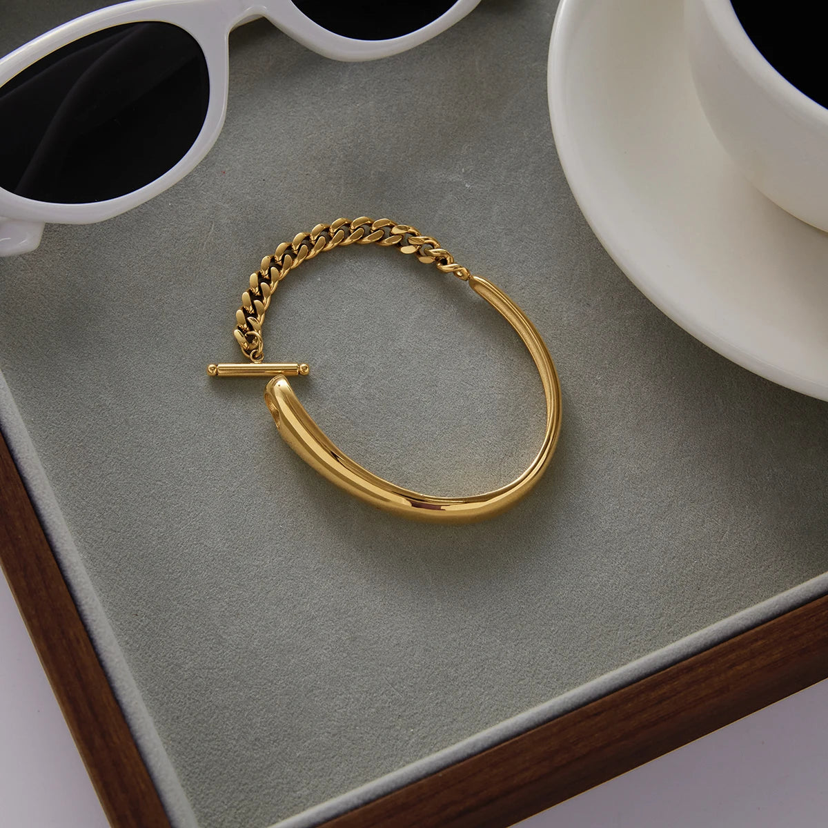 Toggle Chain Cuff Bracelet — Stainless Steel · PS046