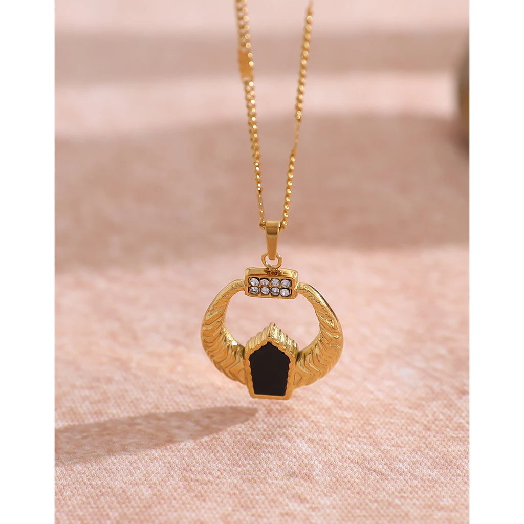 Pendant Necklace — 316L Stainless Steel · PS410