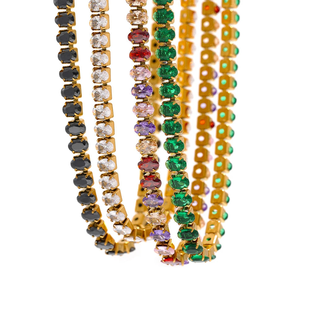 Gold-plated stainless steel necklace with cubic zirconia stones.