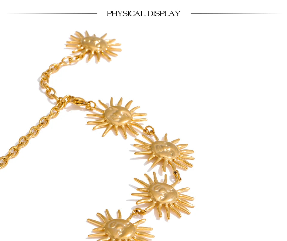 Sun geometric chain necklace in 18K gold-plated stainless steel.