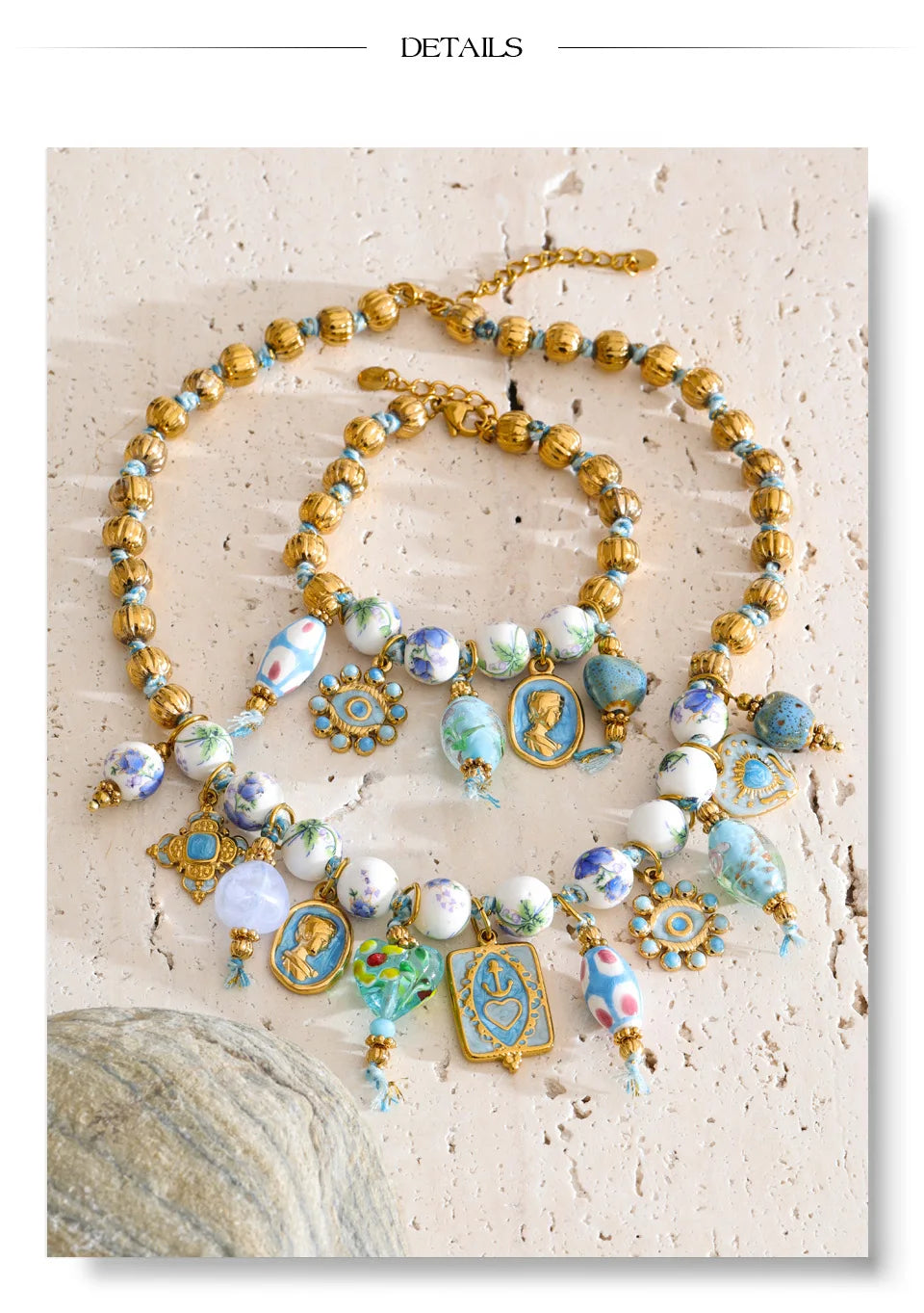 Heart beaded vintage necklace in gold-plated stainless steel.