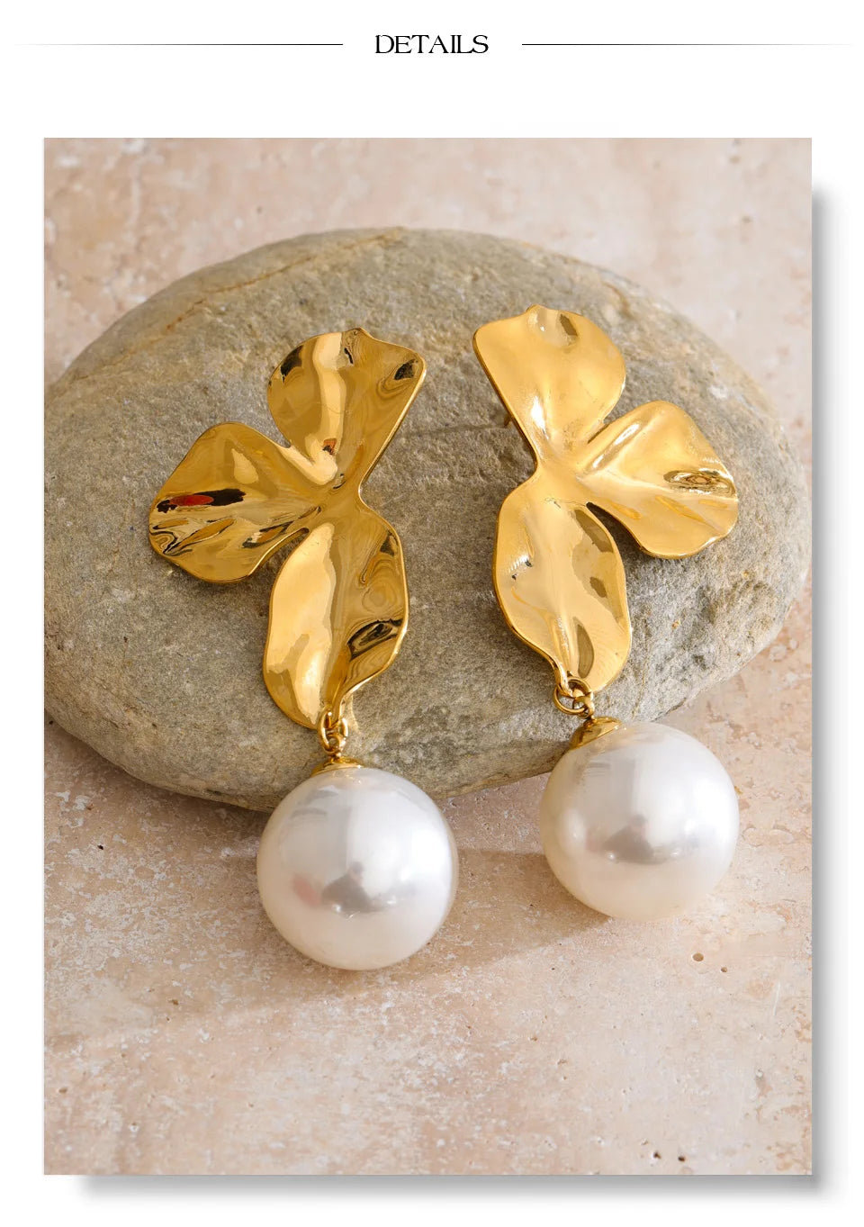 Pearl flower earrings in gold-plated stainless steel with pearl.