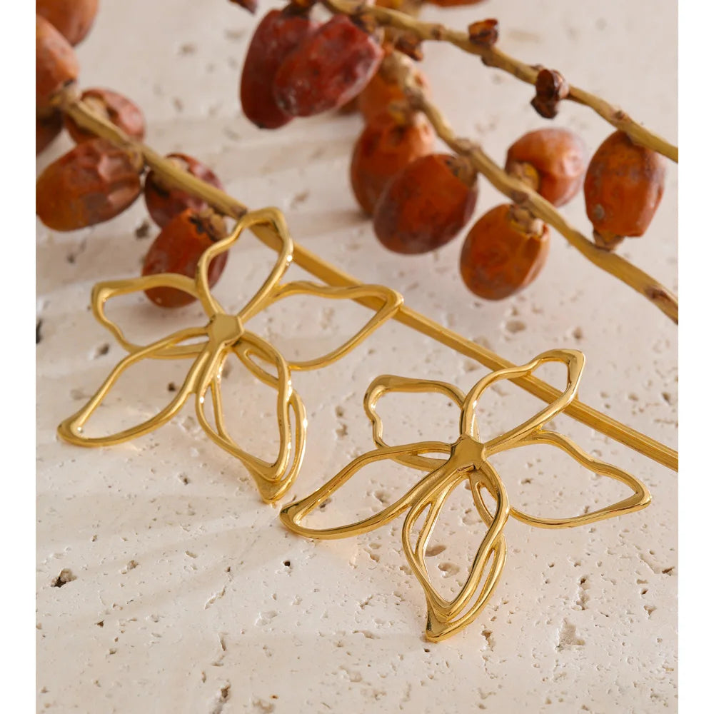 Flower Earrings — Gold-Plated Stainless Steel · PS1533