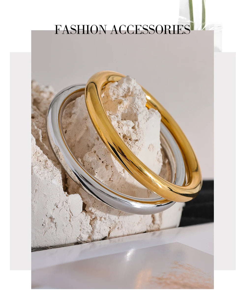 Hammered Geometric Bracelet — Gold-Plated Stainless Steel · PS2018