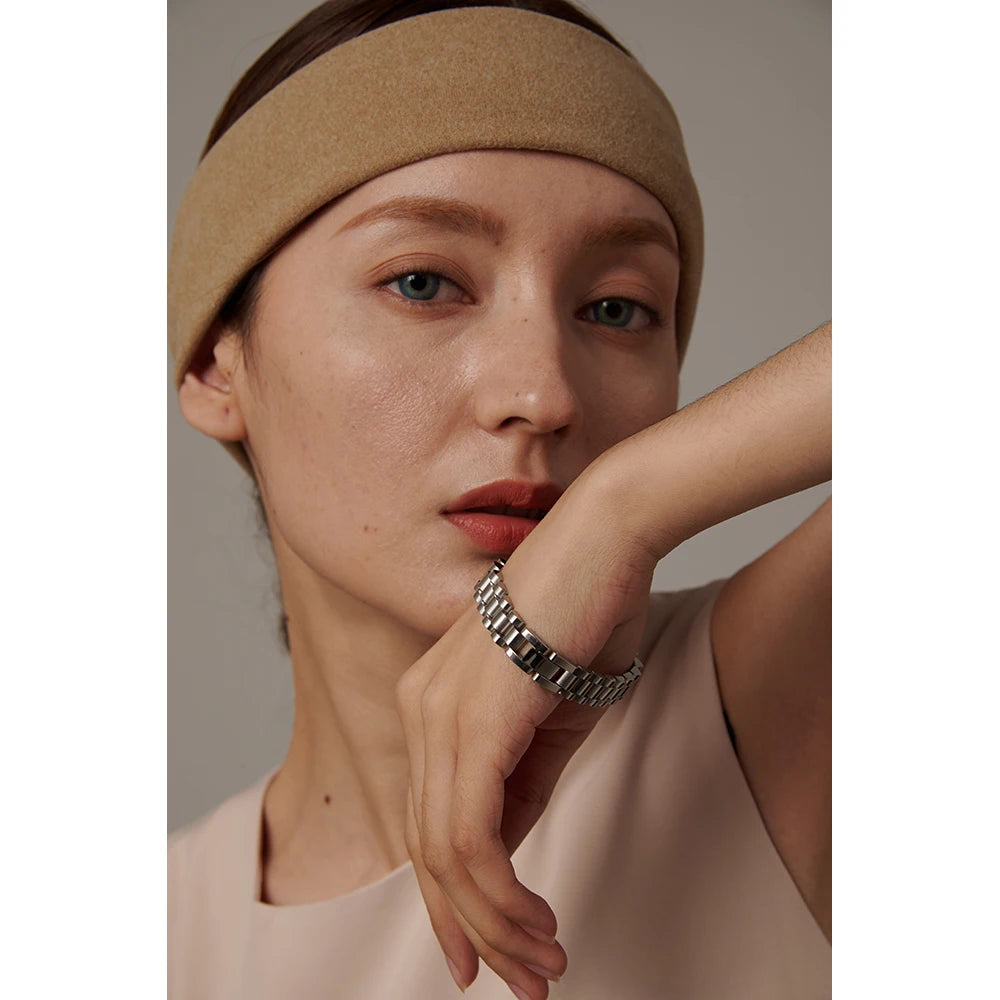 Geometric Chain Bracelet — Gold-Plated Stainless Steel · PS1930