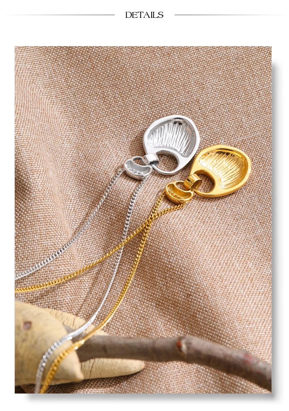 Geometric necklace in gold-plated stainless steel.
