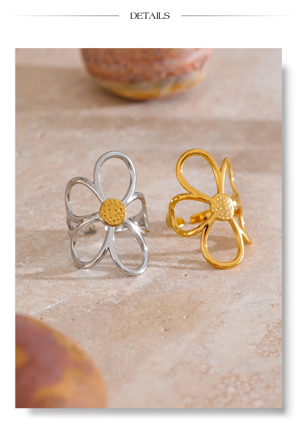 Flower ring in gold-plated stainless steel.
