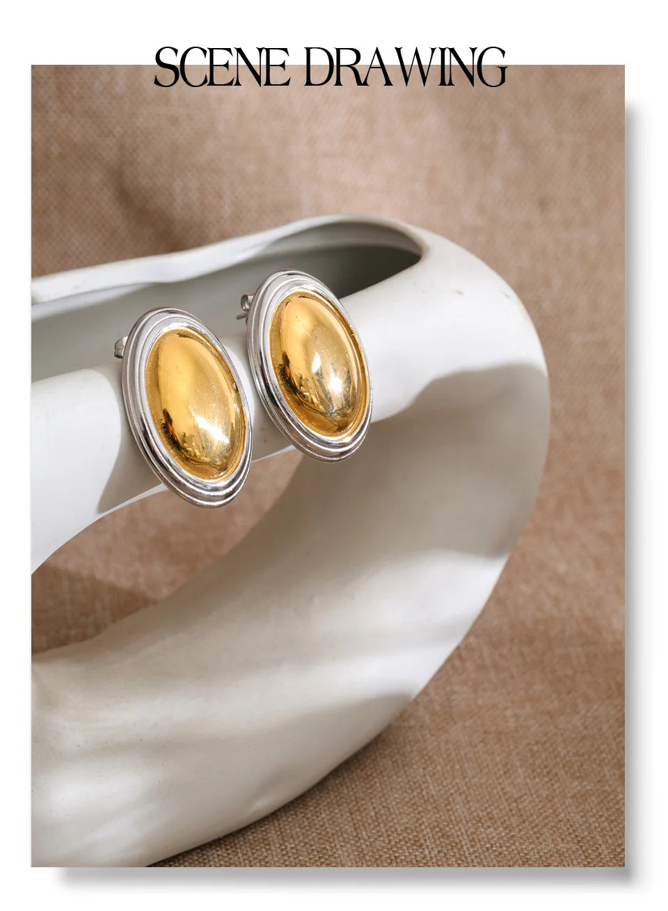 Geometric earrings in gold-plated stainless steel.