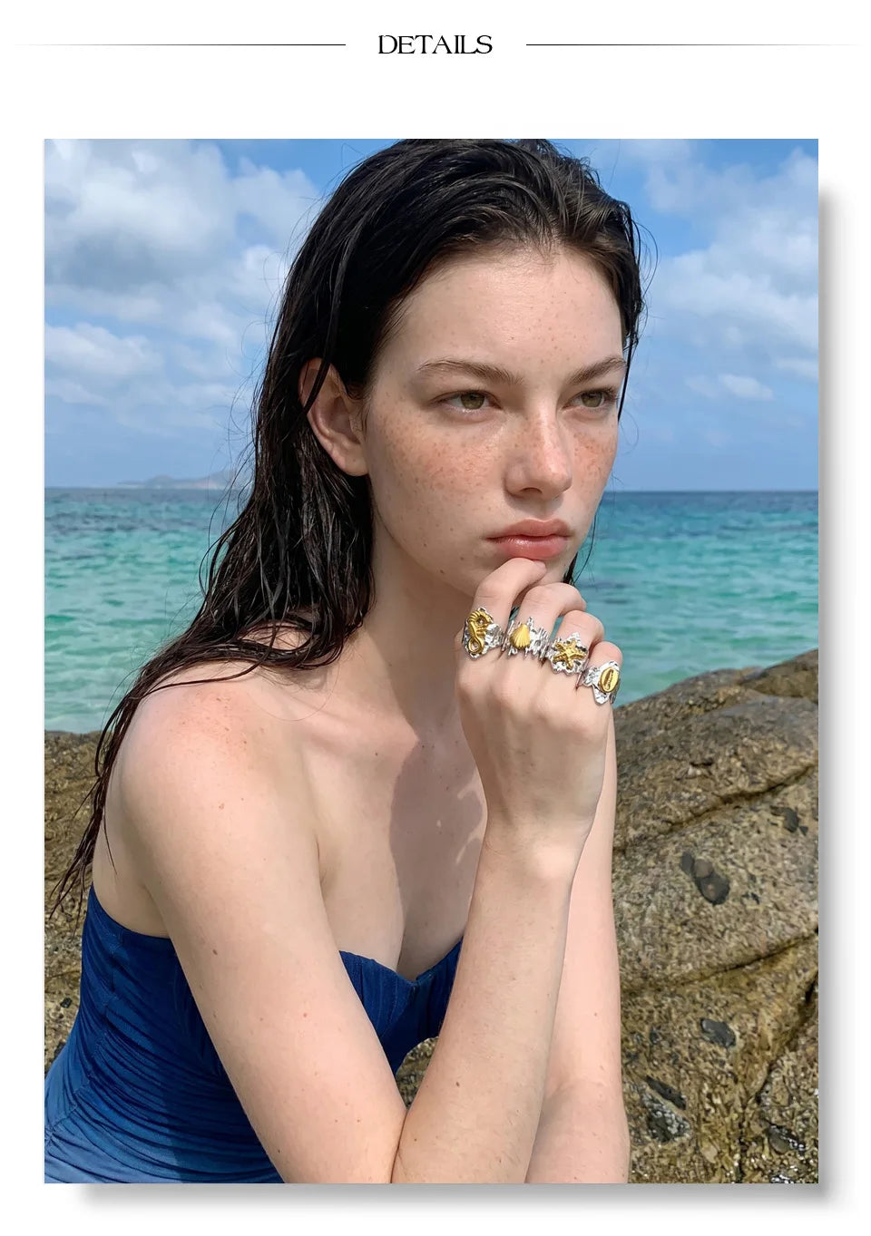 Shell star geometric ring in 18K gold-plated stainless steel with shell.