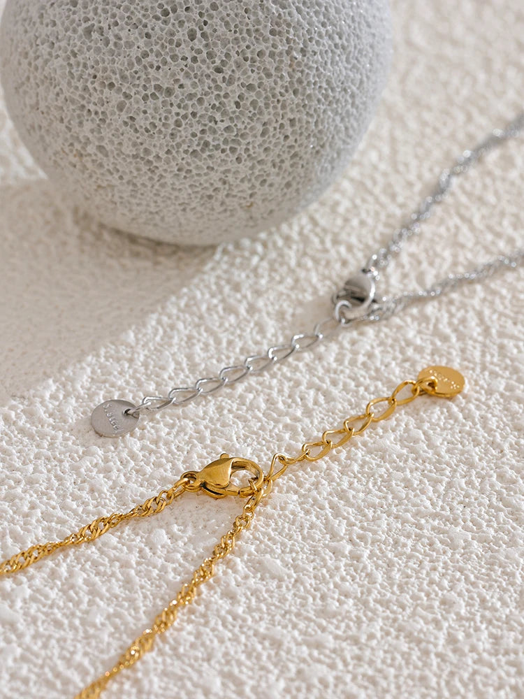 Geometric Chain Bracelet — Gold-Plated Stainless Steel · PS2065