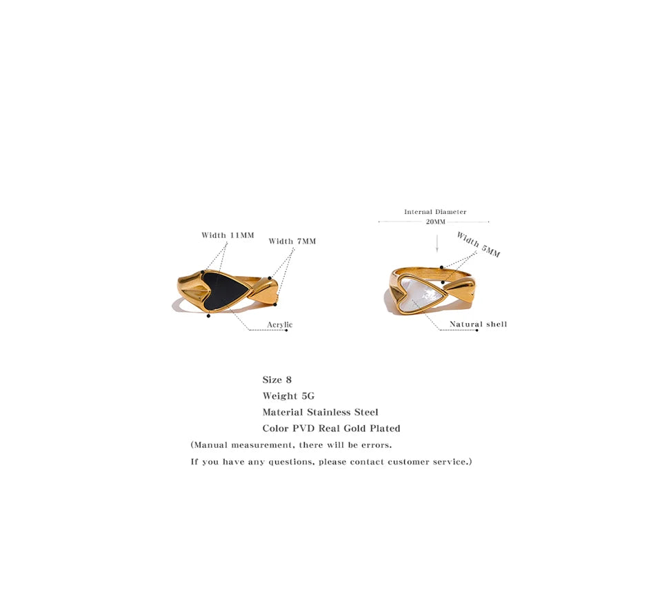 Shell acrylic heart ring in 18K gold-plated stainless steel with shell and acrylic.