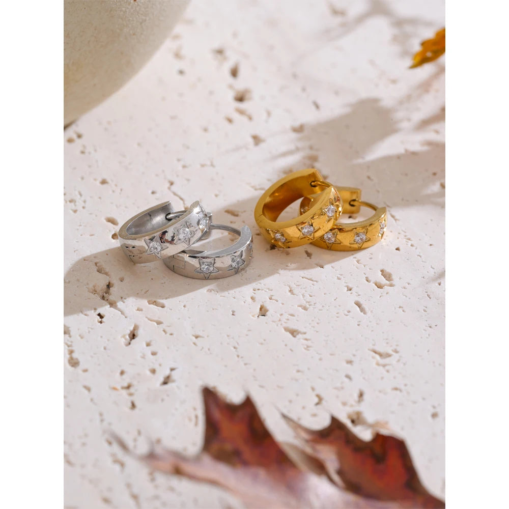 Cubic Zirconia Star Geometric Earrings — Gold-Plated Stainless Steel with Cubic Zirconia · PS1985