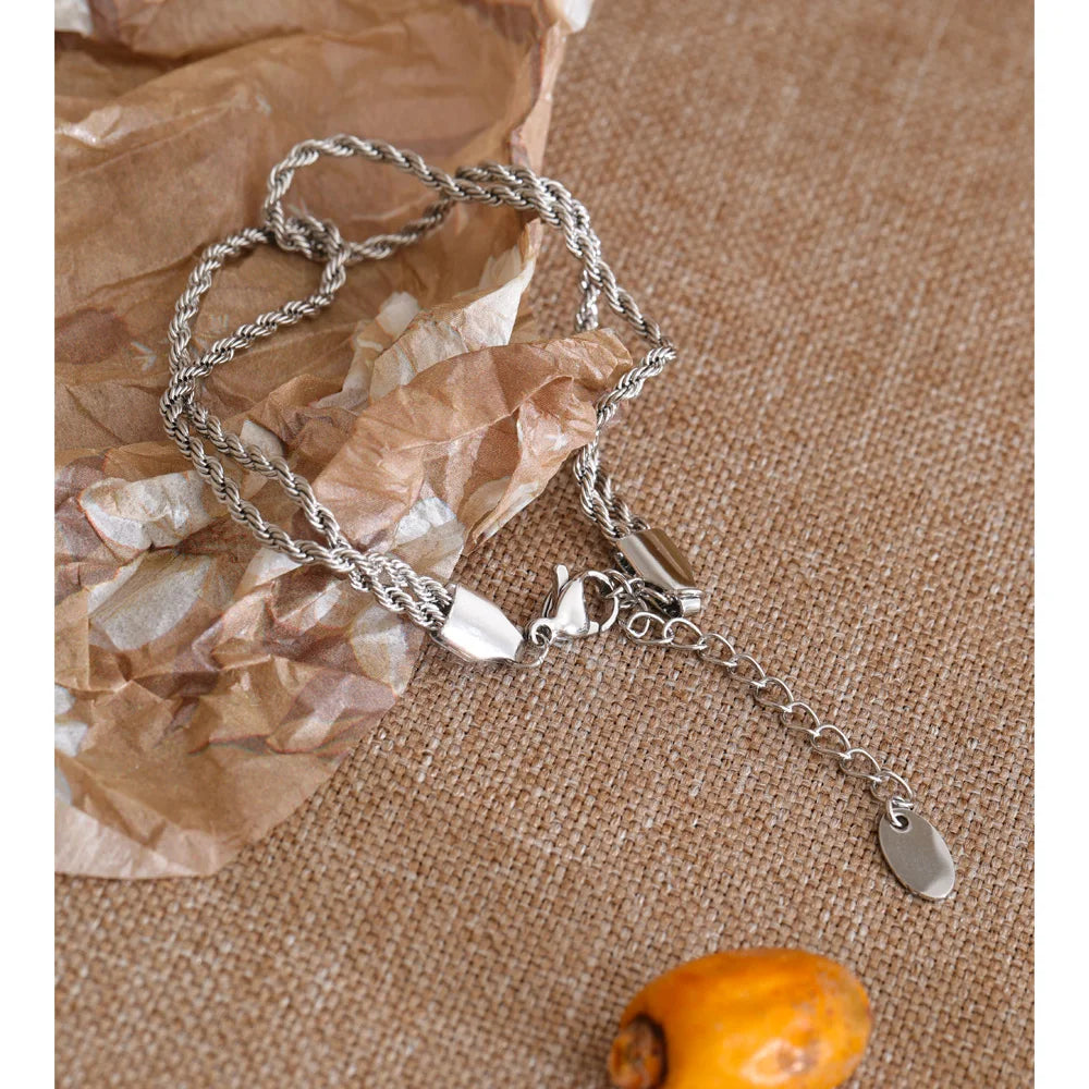 Geometric Chain Bracelet — Gold-Plated Stainless Steel · PS1027