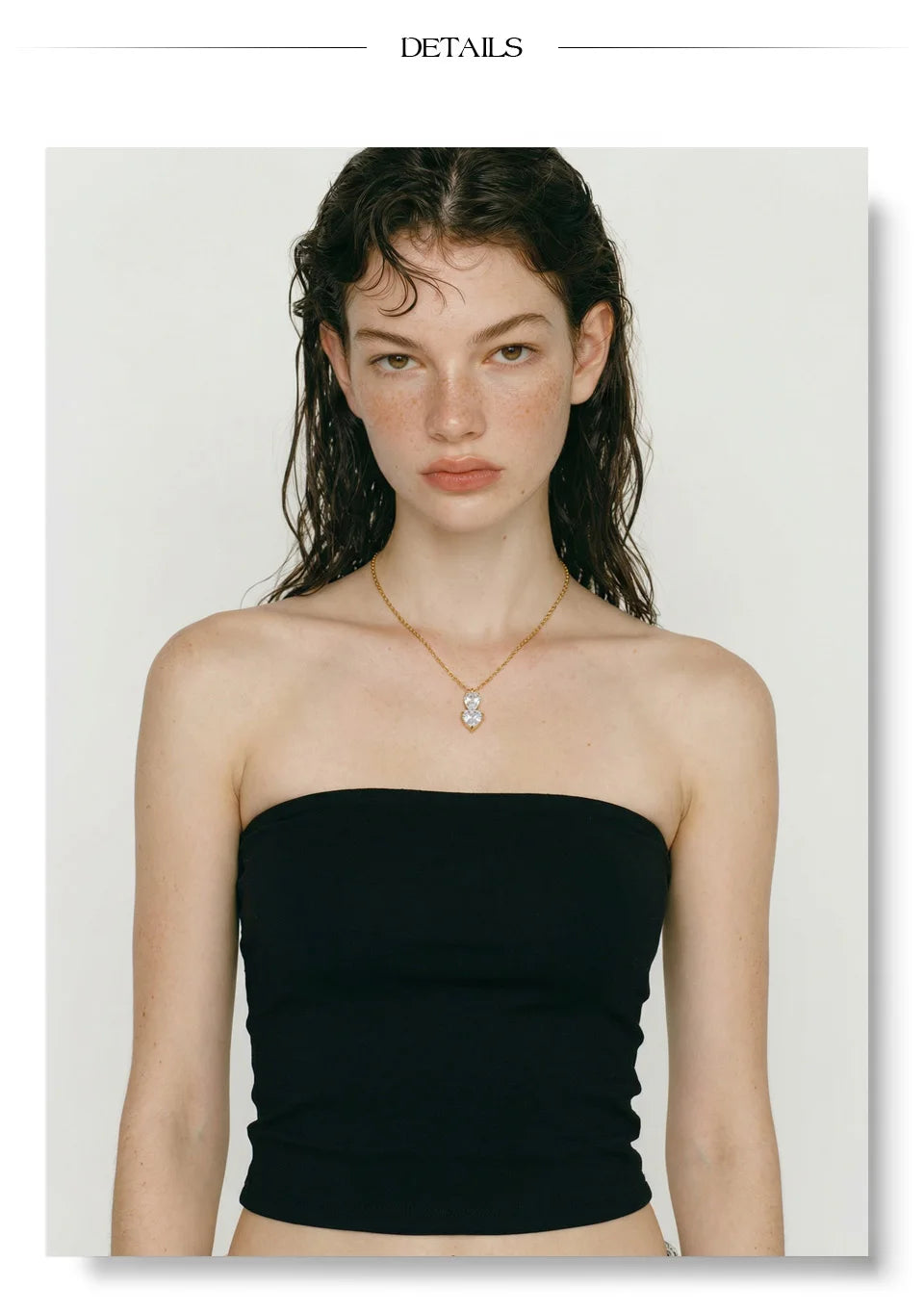 Cubic zirconia geometric necklace in gold-plated stainless steel with cubic zirconia.