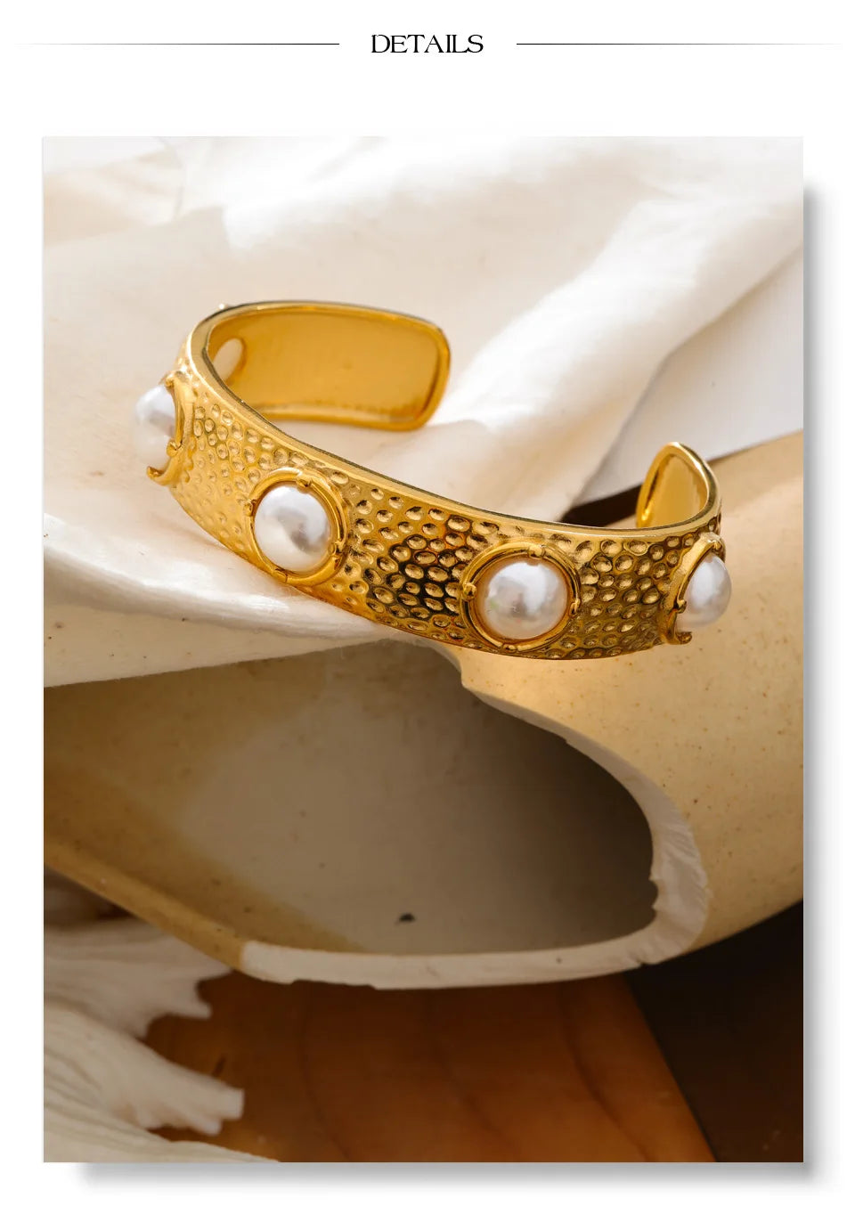 Pearl Geometric Bracelet — Gold-Plated Stainless Steel with Pearl · PS1399
