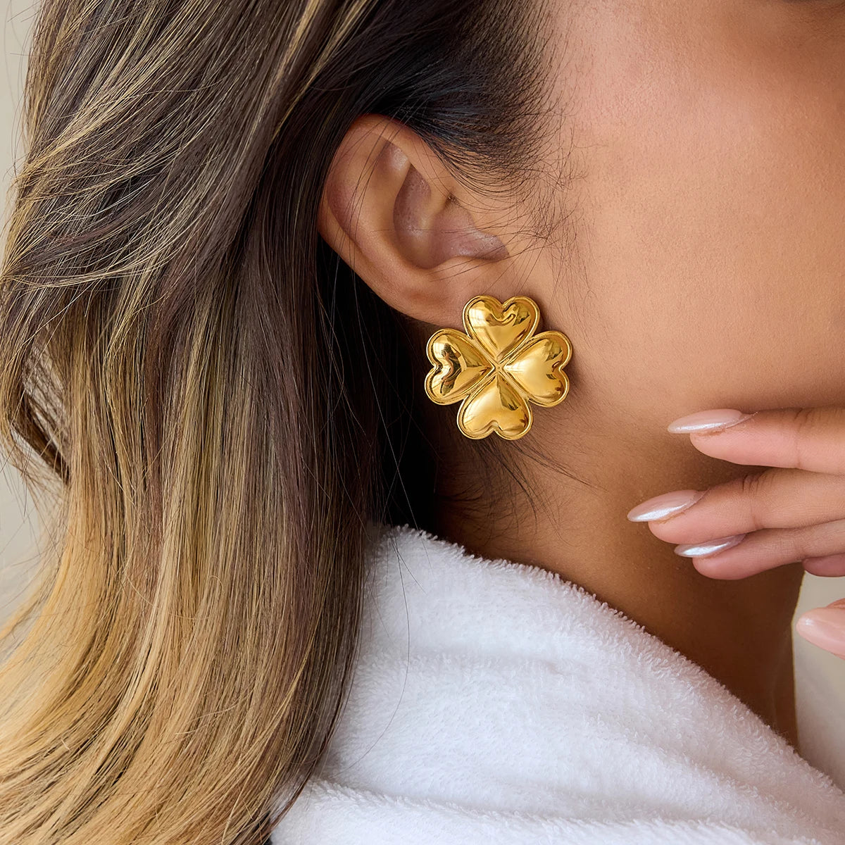 Flower Heart Earrings — Stainless Steel · PS307