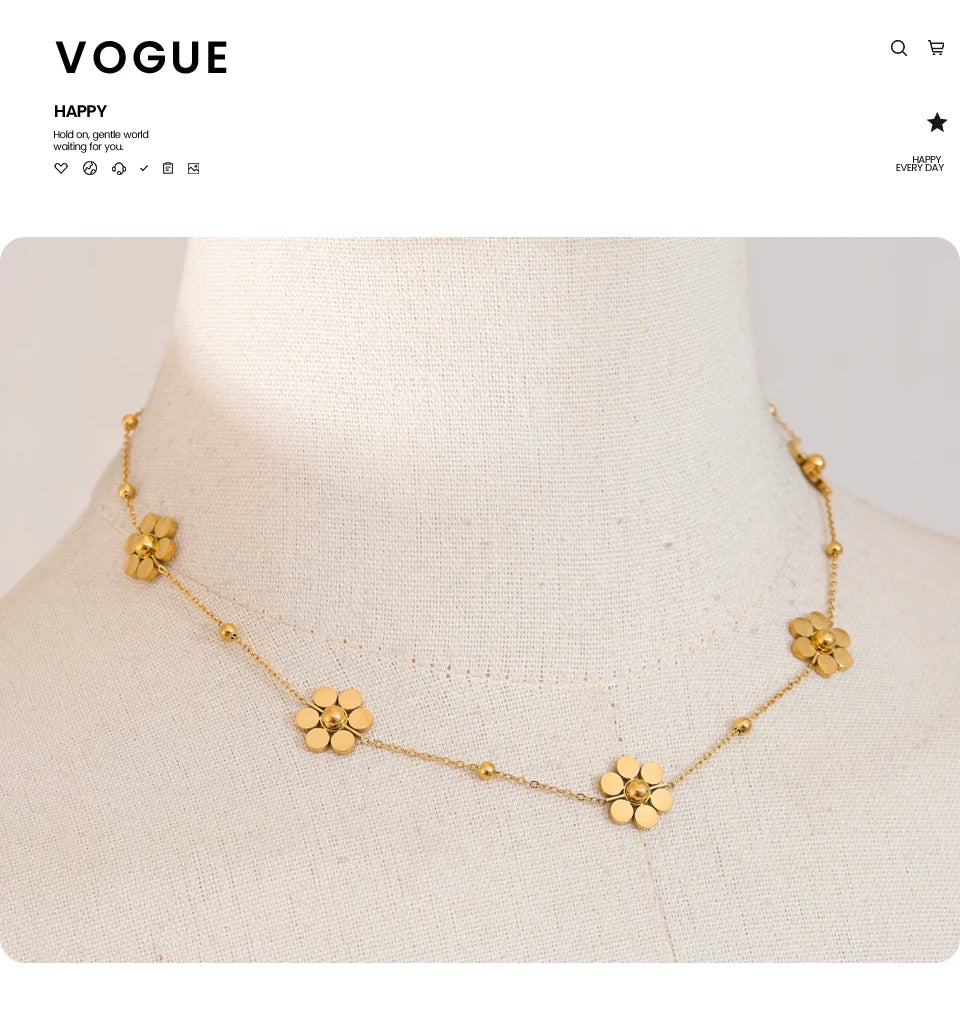 Flower geometric chain necklace in gold-plated stainless steel.