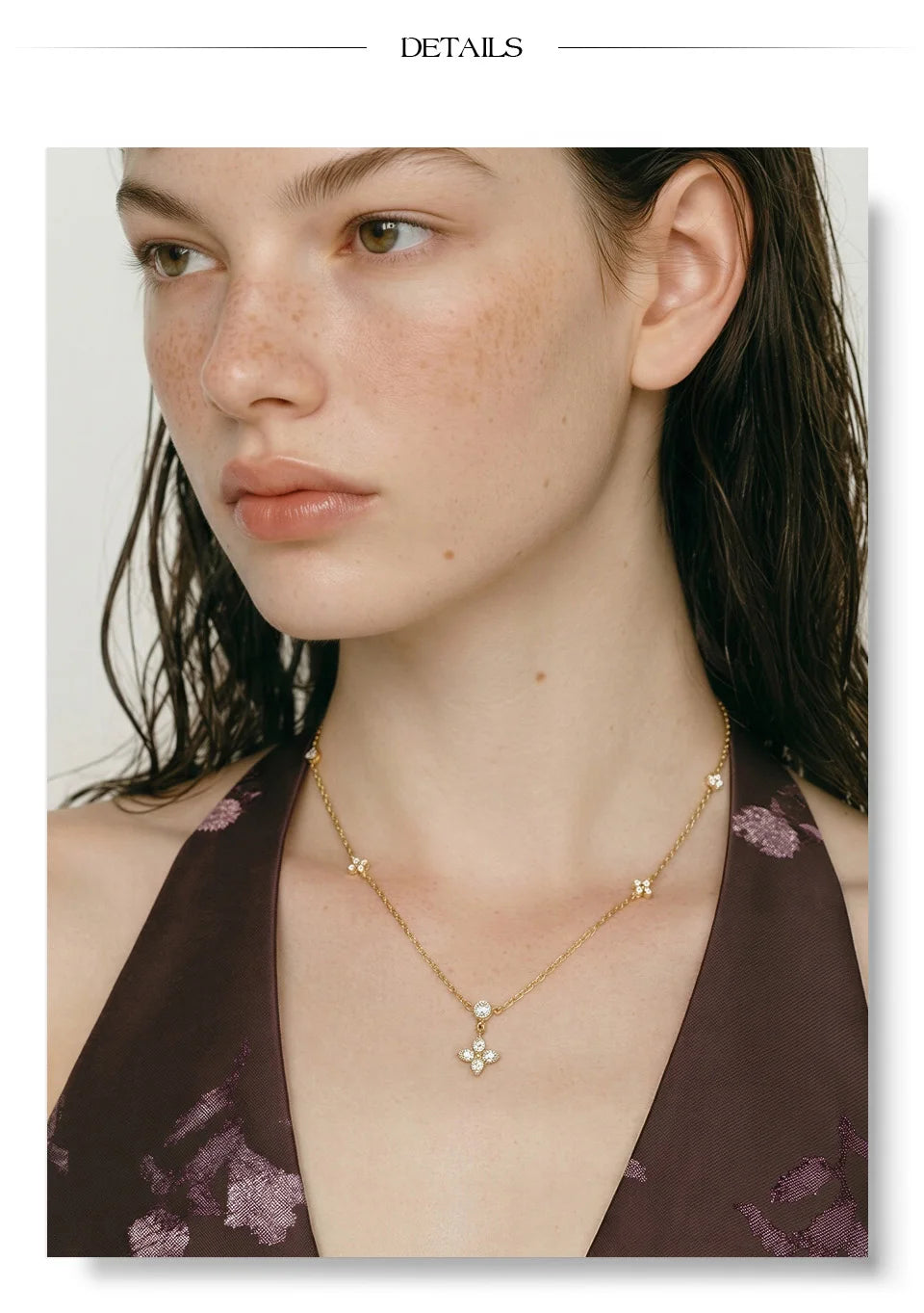 Cubic zirconia flower necklace in gold-plated stainless steel with cubic zirconia.