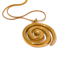 Geometric necklace in gold-plated stainless steel.