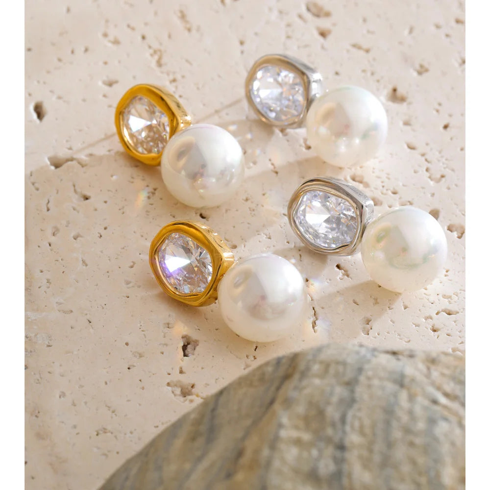 Cubic Zirconia Pearl Geometric Earrings — Gold-Plated Stainless Steel with Pearl and Cubic Zirconia · PS1428