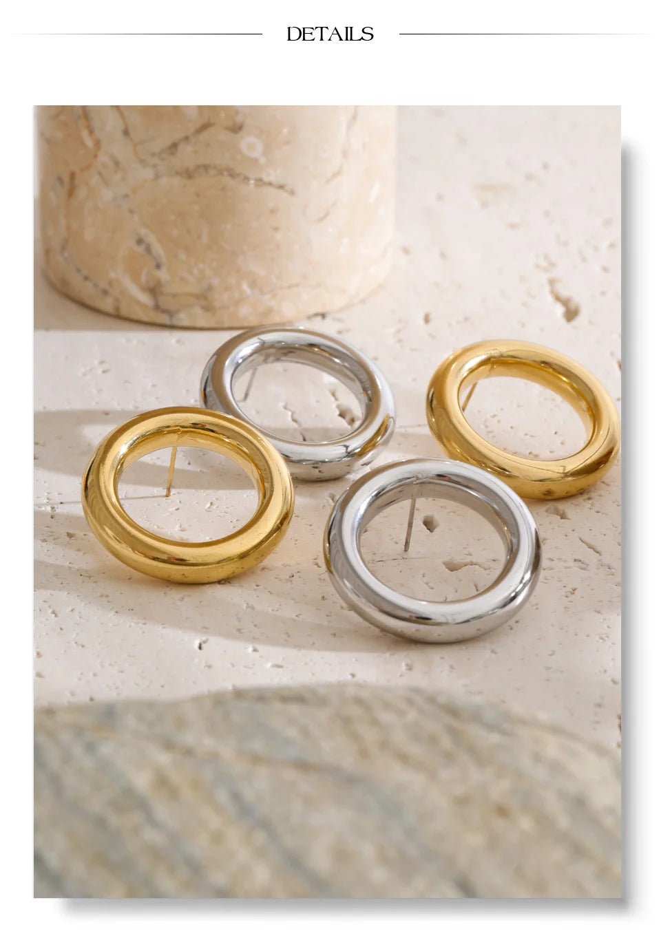 Geometric earrings in gold-plated stainless steel.